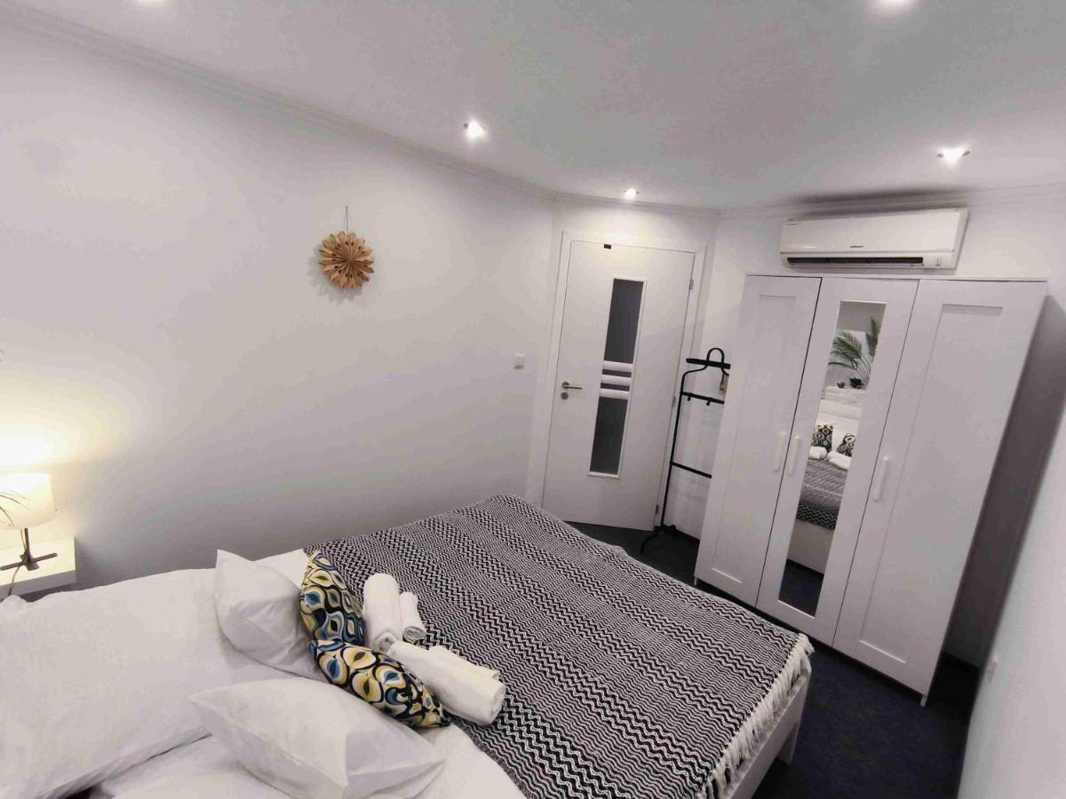 Baky House Apartment Балатонлеле Екстериор снимка