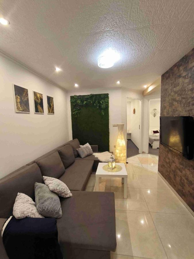Baky House Apartment Балатонлеле Екстериор снимка