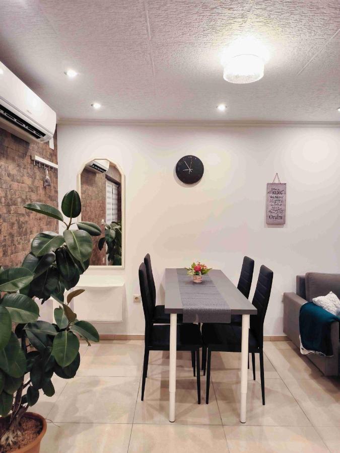 Baky House Apartment Балатонлеле Екстериор снимка