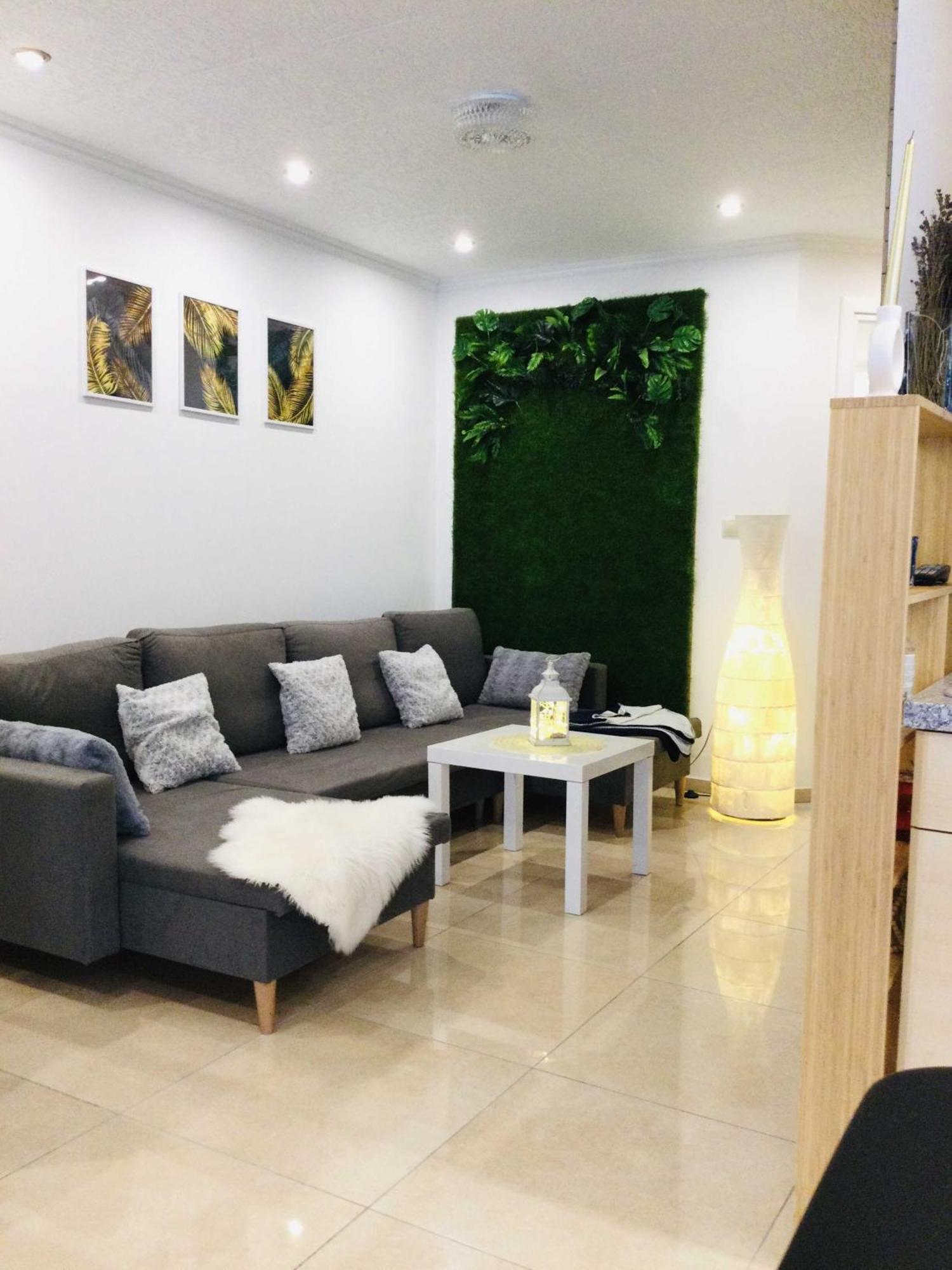 Baky House Apartment Балатонлеле Екстериор снимка