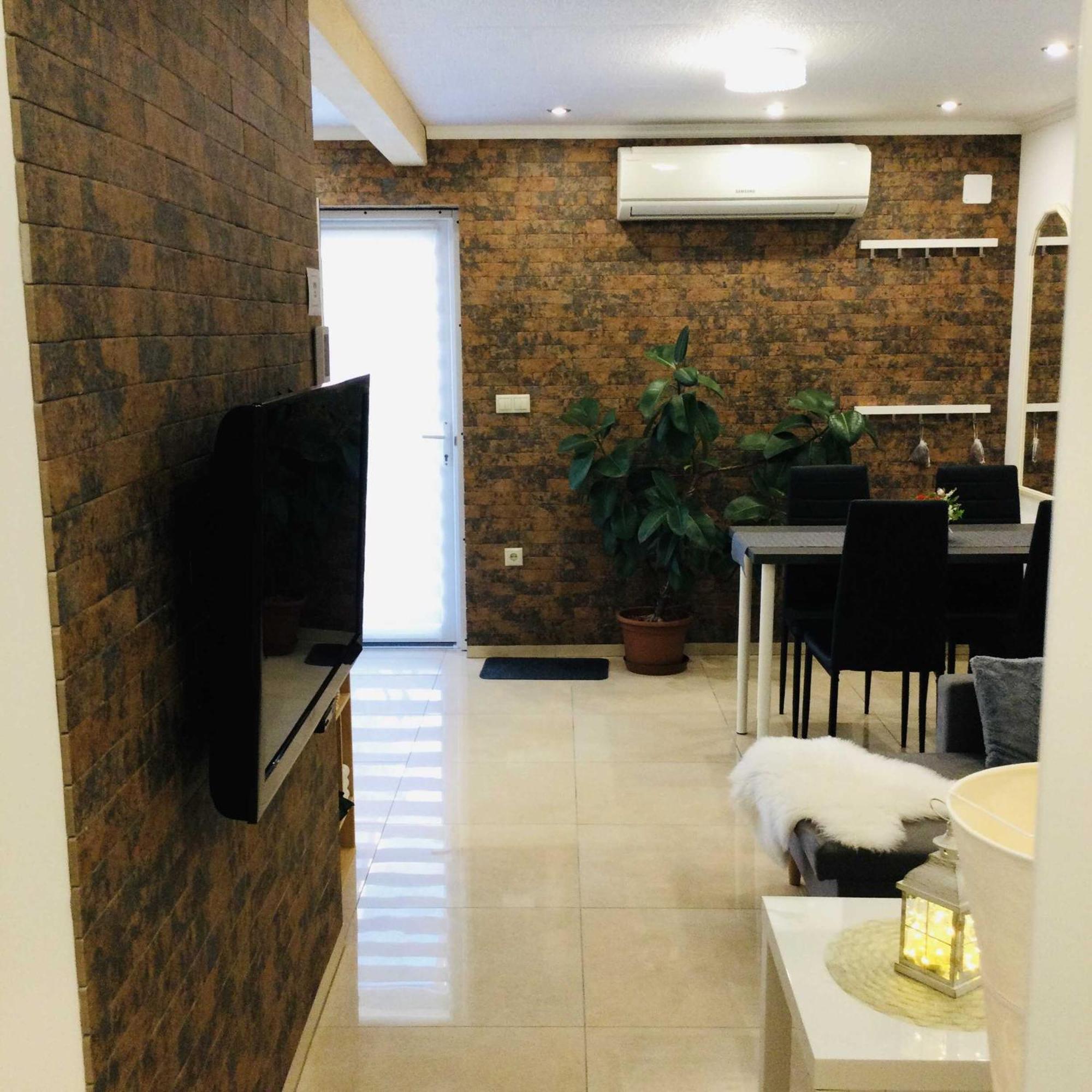 Baky House Apartment Балатонлеле Екстериор снимка